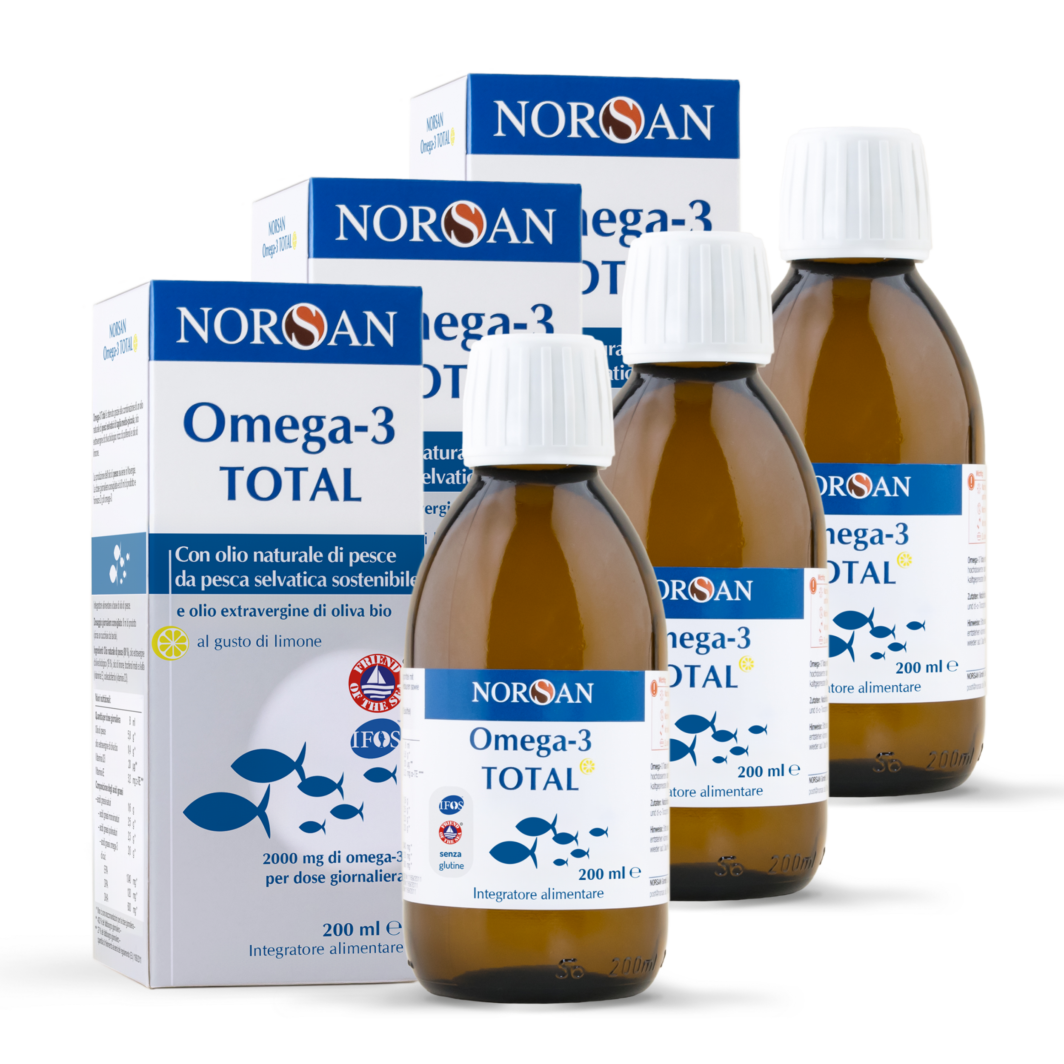 Packshot di 3 bottiglie NORSAN Omega-3 Total