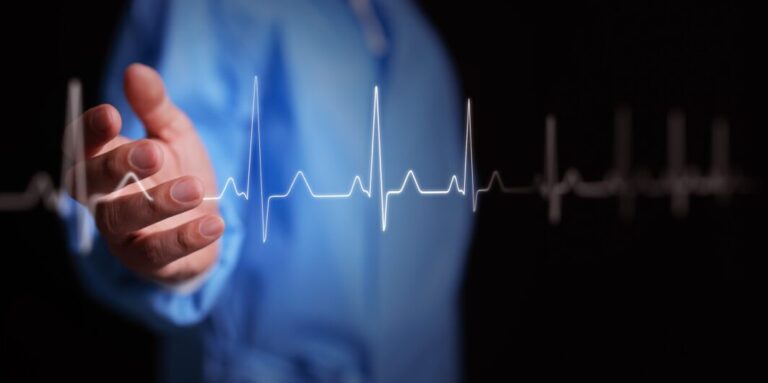 Rischio cardiologico in nefrologia: riduzione significativa grazie a EPA e DHA